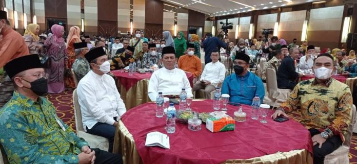 IKMR Pekanbaru dan Gubernur Ansar