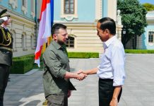 Tawarkan Diri Bawa Pesan ke Rusia, Ini Jawaban Presiden Zelenskyy ke Presiden Jokowi Presiden Jokowi dan Presiden Zelenskyy Ukraina