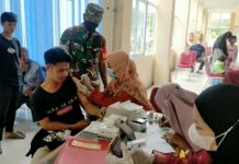 Kodim 0318 Natuna dan Puskesmas Palmatak Buka Gerai Vaksin Booster Vaksin kodim natuna