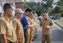 Bupati Lingga Muhammad Nizar Berencana Usulkan Tenaga Outsourcing Tahun 2023 Bupati Lingga Muhammad Nizar Berencana Usulkan Tenaga Outsourcing Tahun 2023