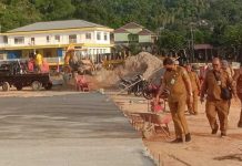 Tak Ikuti Aturan Keselamatan Kerja, Kadis PU Anambas Tegur Rekanan Proyek Landscape Masjid Agung