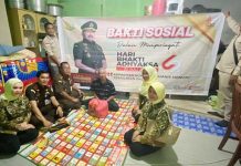 Kejaksaan Negeri Natuna Berbagi Sembako di HUT Ikatan Adhyaksa Dharmakarini ke-22