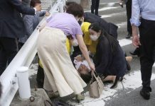 Penampakan Mantan PM Shinzo Abe Tergeletak Usai Ditembak di Jepang Barat Shinzo Abe