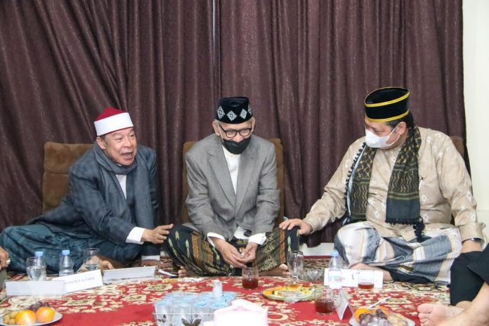 Haul Pondok Buntet, Airlangga Minta Doa Agar Mampu Jaga Tren Positif Perekonomian