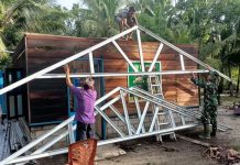 Satgas TMMD Rehab Rumah Tidak Layak Huni, Rahmad: Alhamdulillah Tidak Bocor Lagi, Terimakasih Bapak TNI Rahmad salah satu warga Desa Parit menjadi prioritas