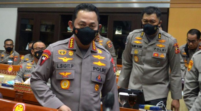 Kapolri Jenderal Listyo di Komisi III DPR RI