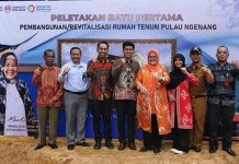 Marlin Resmikan Peletakan Batu Pertama Revitalisasi Pembangunan Rumah Tenun Pulau Ngenang Marlin Revitalisasi Rumah Tenun Pulau Ngenang