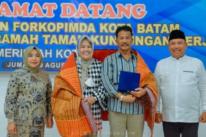 Marlin dan PKK Sibolga