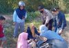 Patroli Polsek Sekupang Turut Bantu Evakuasi Korban Laka Lantas Polsek Sekupang evakuasi korban laka lantas
