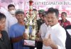 Semarak HUT Kemerdekaan di Kecamatan Bulang, Rudi Serahkan Piala ke Pemenang Lomba Semarak HUT Kemerdekaan di Kecamatan Bulang, Rudi Serahkan Piala ke Pemenang Lomba