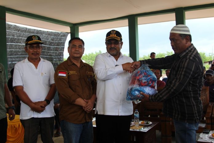 Bupati Karimun Aunur Rafiq