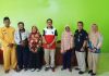 Sekda Natuna Salurkan BLT BBM Sekretaris Daerah Kabupaten Natuna Boy Wijanarko salurkan bantuan BLT BBM