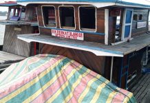 Ombak Tinggi, Wahyu Terjatuh Dari Kapal Sarat Bermuatan Sembako