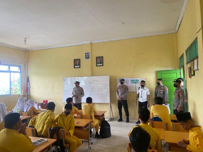 Cegah Kenakalan Remaja, Polres Natuna Laksanakan Operasi Bina Kusuma Seligi 2022