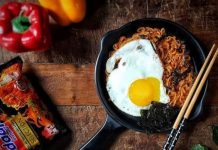 Kenapa Mie Sedaap Goreng Rasa Korean Spicy Chicken Dapat Peringatan di Hong Kong Mie Sedaap goreng rasa Korean Spicy Chicken