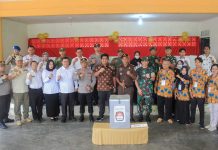 Tinjau Kesiapan Pilkades, Roby: Biarkan Suara Masyarakat Memilih Putra-Putri Terbaik Tinjau Kesiapan Pilkades, Roby