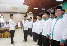 Rudi Lantik Pengurus DMI Karimun dan Pesan Masjid Juga Pusat Keilmuan dan Kegiatan Sosial Rudi lantik DMI Karimun