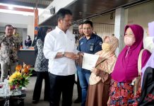 Salurkan BLT BBM dan Sembako di Batam, Rudi: Buka Data Penerima Salurkan BLT BBM dan Sembako di Batam