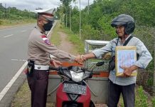 Satlantas Polres Bintan Terus Salurkan Bantuan Sosial Kepada Masyarakat