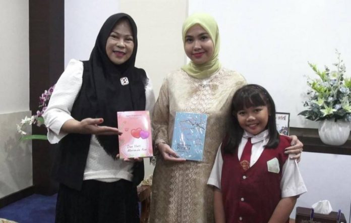 Bunda Literasi Bintan Hafizha dan Kezia Bunda Literasi Bintan Hafizha dan Kezia