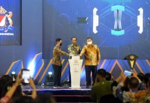 Dengan Kemitraan dan Pendampingan Usaha UMKM, Pemerintah Akselerasi Pengentasan Kemiskinan Kadin Indonesia Presiden Jokowi dan Menko Airlangga serta Usaha UMKM