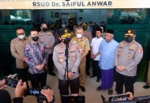 Tragedi Kanjuruhan, Kapolda Jawa Timur Irjen Nico Afinta Minta Maaf Kapolda Jawa Timur Irjen Nico Afinta meminta maaf