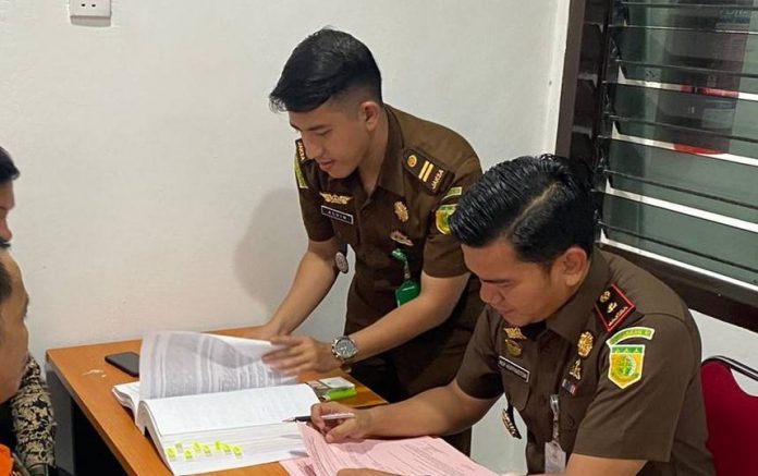Kejaksaan Titipkan Tersangka Pencabulan 8 Anak ke Rutan Polres Anambas2