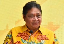 Isu Munaslub Golkar dan Reaksi Ketum Airlangga Hingga Menteri Bahlil Ketua Umum Partai Golkar Airlangga Hartarto Kanjuruhan Munaslub Golkar