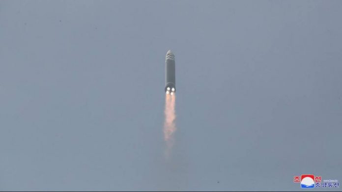 Korea Utara rudal balistik Korea Utara rudal balistik