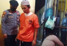 Pastikan Tahanan Aman, Personel Polsek Sekupang Geledah Ruang Tahanan