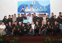 Kehadiran Rudi Selalu Dirindukan RT dan RW serta Masyarakat Sekupang RTRW dan Masyarakat Sekupang