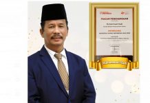 Muhammad Rudi dan BP Batam Raih Anugerah Terpopuler AHI 2022 Rudi dan BP Batam Raih Anugerah Terpopuler AHI 2022