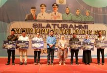 Rudi Berterimakasih atas Jasa RTRW dan Tokoh Masyarakat se Kecamatan Batam Kota RTRW Batam Kota