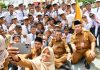 Ansar Cerita Pernah Jualan Sayur dan Jadi Kuli Bangunan ke Siswa SMKN 7 Batam Ansar Cerita Pernah Jualan Sayur dan Jadi Kuli Bangunan ke Siswa SMKN 7 Batam