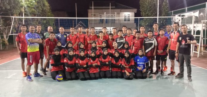 Ayo Gabung Jadi Atlet Bola Voli Profesional di Club Legenda Amor Batam Ayo Gabung Jadi Atlet Bola Voli Profesional di Club Legenda Amor Kota Batam