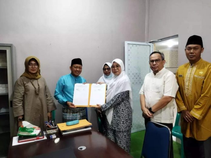 Bayi Lahir di RSUD Bintan dan di Bidan Langsung dapat Akta Lahir