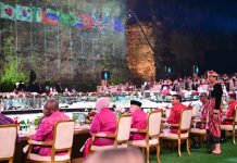 Berikut Daftar Menu Santap Malam yang Disajikan ke Pemimpin G20 Bali Berikut Daftar Menu Santap Malam yang Disajikan ke Pemimpin G20 Bali