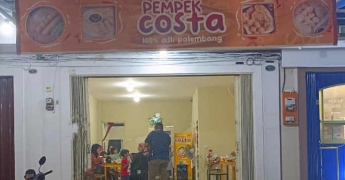 Pempek Costa, Destinasi Wisata Kuliner Baru di Batam Kota