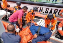 PPLP II Tanjunguban Temukan Mayat Wanita Terapung Korban Kapal Terbalik ke Malaysia PPLP II Tanjunguban Temukan Mayat Wanita Terapung