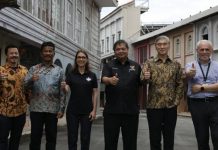 Rudi Berterimakasih ke Menko Airlangga Bawa Dubes AS dan Canada ke Nongsa Digital Park Rudi Berterimakasih ke Menko Airlangga Bawa Dubes AS dan Canada ke Nongsa Digital Park