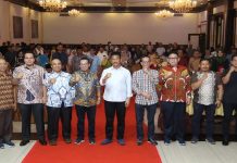 Silahturahmi dengan Warga Asal Lintau Buo, Walikota Rudi ajak Dukung Bangun Batam Kota Baru Silahturahmi dengan Warga Asal Lintau Buo