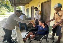 Jumat Berkah, Polres Bintan Bagikan Paket Sembako Kepada Anak Penyandang Disabilitas