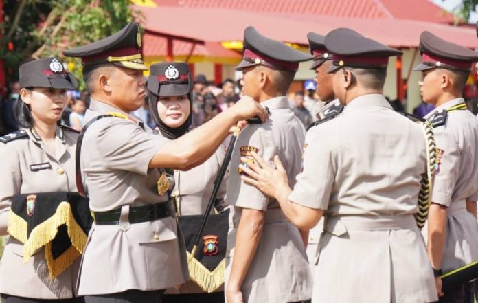 Kapolda Kepri Ambil Sumpah 192 Brigadir Remaja Selesai Pendidikan dari SPN Tanjung Batu