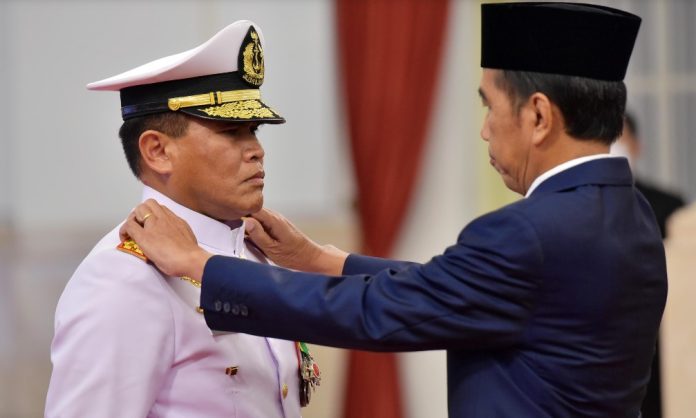 Presiden Jokowi lantik KSAL Laksamana Muhammad Ali