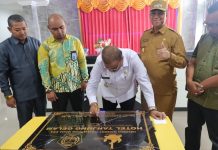 Akses Strategis, Rafiq Resmikan Hotel Tanjung Gelam, Rumah Singgah Bagi Masyarakat Pulau