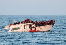 Aksi Heroik Satgas MTF XXVIII-N/UNIFIL Evakuasi Korban Kapal Tenggelam di Laut Mediterania Aksi Heroik Satgas MTF XXVIII-N/UNIFIL Evakuasi Korban Kapal Tenggelam di Laut Mediterania