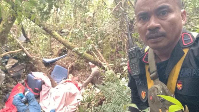 Helikopter Kapolda Jambi di Hutan Kerinci 1 Fakta dan Kondisi Kapolda Jambi Irjen Rusdi Hartono usai Helikopter Mendarat Darurat di Hutan Kerinci