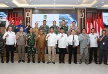 Rudi Ungkap Alasan Pembangunan Infrastruktur Jadi Prioritas dalam Forum PD Tahun 2023 Rudi Ungkap Alasan Pembangunan Infrastruktur Jadi Prioritas dalam Forum PD Tahun 2023