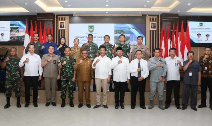 Rudi Ungkap Alasan Pembangunan Infrastruktur Jadi Prioritas dalam Forum PD Tahun 2023 Rudi Ungkap Alasan Pembangunan Infrastruktur Jadi Prioritas dalam Forum PD Tahun 2023