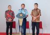 Pemda Natuna Sambut Baik Lanud RSA Perdana Gelar Penerimaan Taruna dan Taruni TNI AU Danlanud dalam konferensi Pers bersama Bupati dan Wabup Natuna, Kamis (2/3) di lobi Kantor Bupati Natuna.
